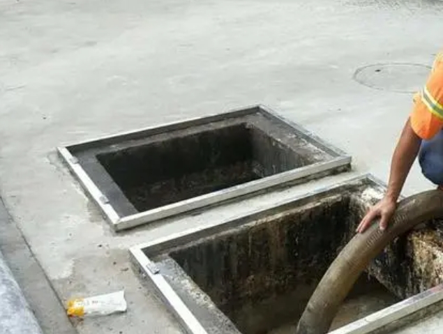 铜鼓化粪池清理